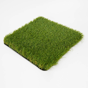 Césped artificial duradero funcional múltiple de la hierba de la decoración de la jardinería